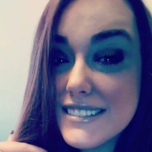 Meet your Posher, Hailey